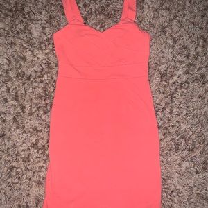 Xhiliration cotton peach colored bodycon dress